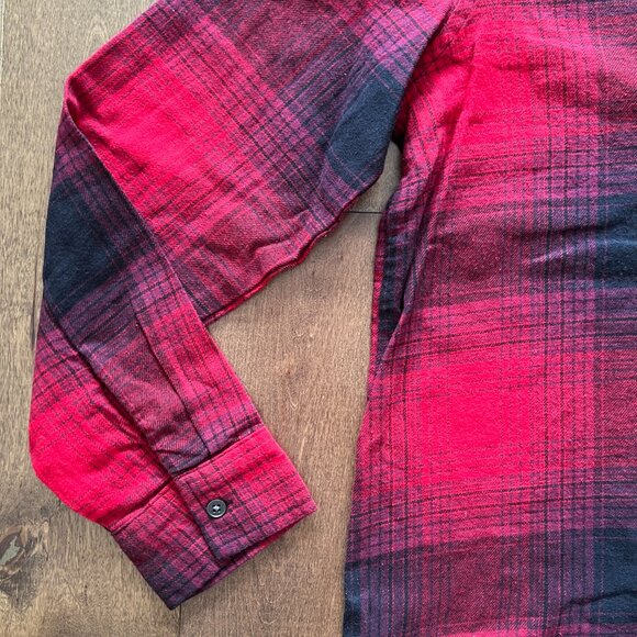 Madison Grey Women Red Plaid Button Down Collared Flannel Shirt, Size L - NWT - Picture 6 of 11